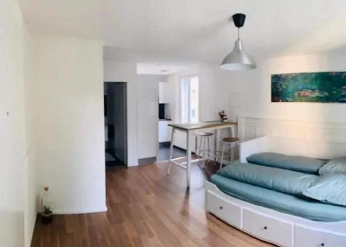 Klein Aber Fein In *